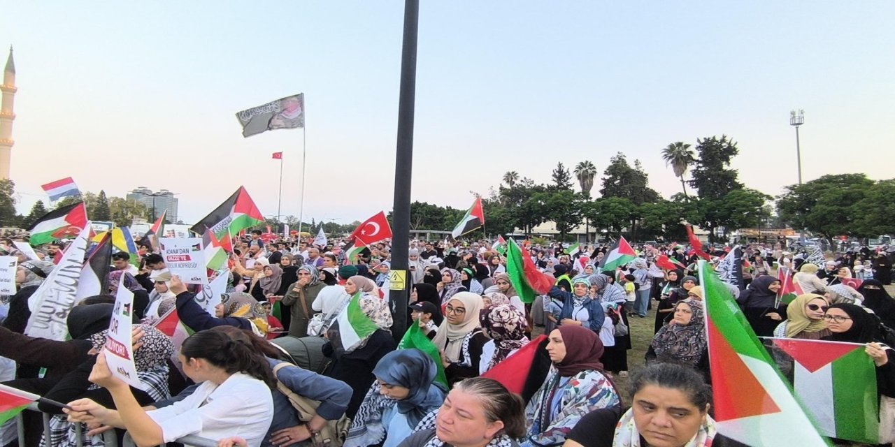 Filistin Konvoyu Adana'da buluştu
