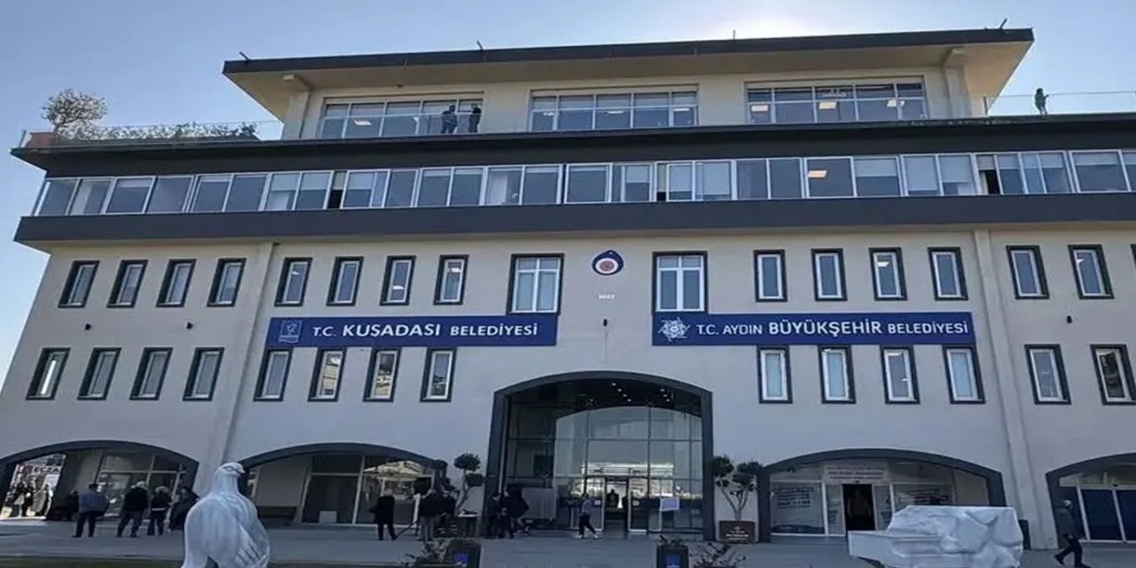 Kuşadası Belediyesine rüşvet ve irtikap operasyonu: 15 şüpheli gözaltına alındı