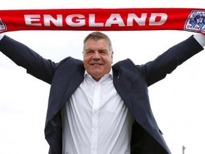 Menajer Sam Allardyce'ın başı dertte