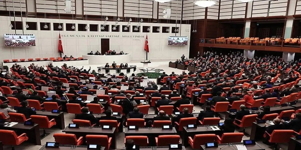 "Terörsüz Türkiye" sürecini içeren kanun teklifi Meclis'te kabul edildi