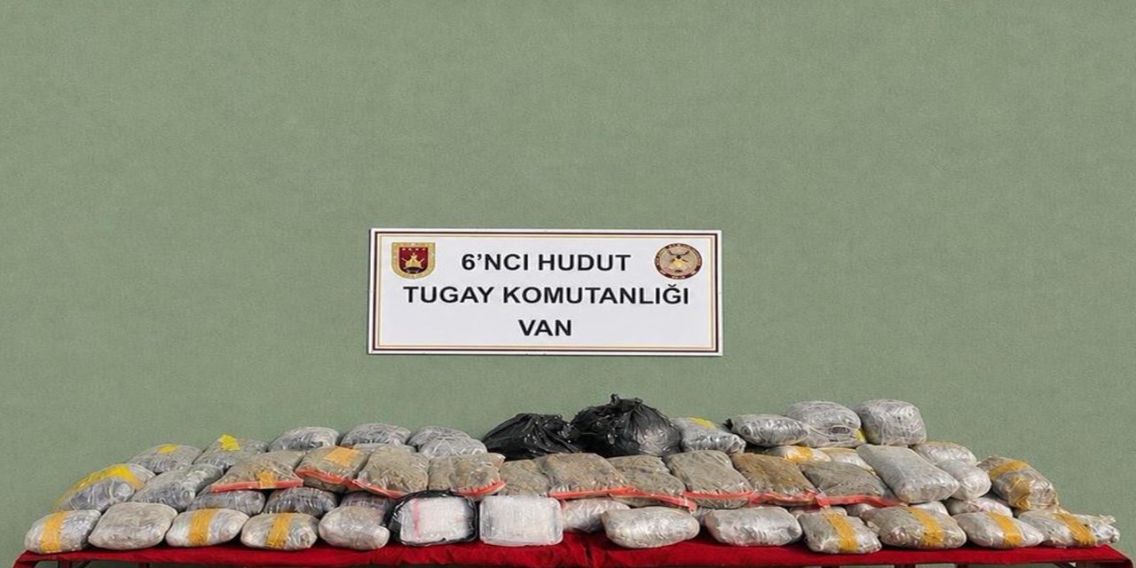 Van hudut hattında 51 kilo uyuşturucu ele geçirildi
