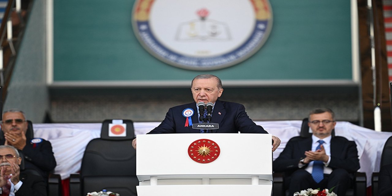 Cumhurbaşkanı Erdoğan: Terörsüz Türkiye ve terörsüz bölge vizyonumuzun menziline ulaştırılması hayati önemdedir