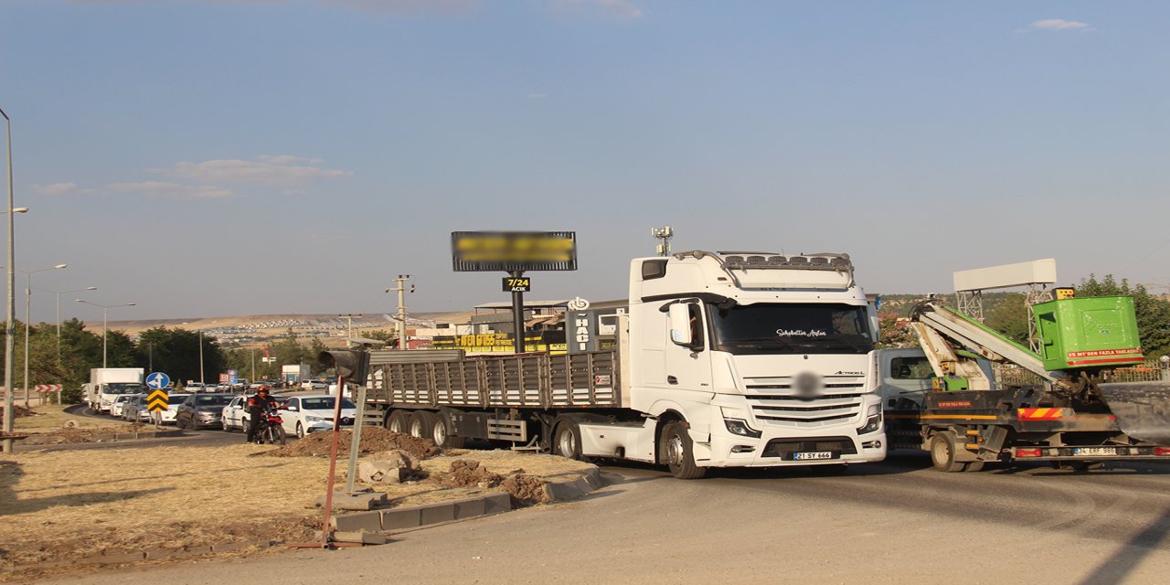 Diyarbakır'da bitmeyen yol çilesi: Seyrantepe trafiği yılan hikayesine döndü