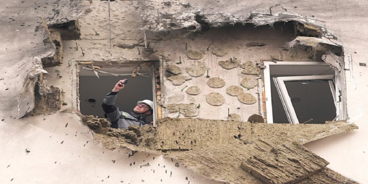 Moskova Bölgesi'ne yoğun İHA saldırısı: 3 kişi yaralandı