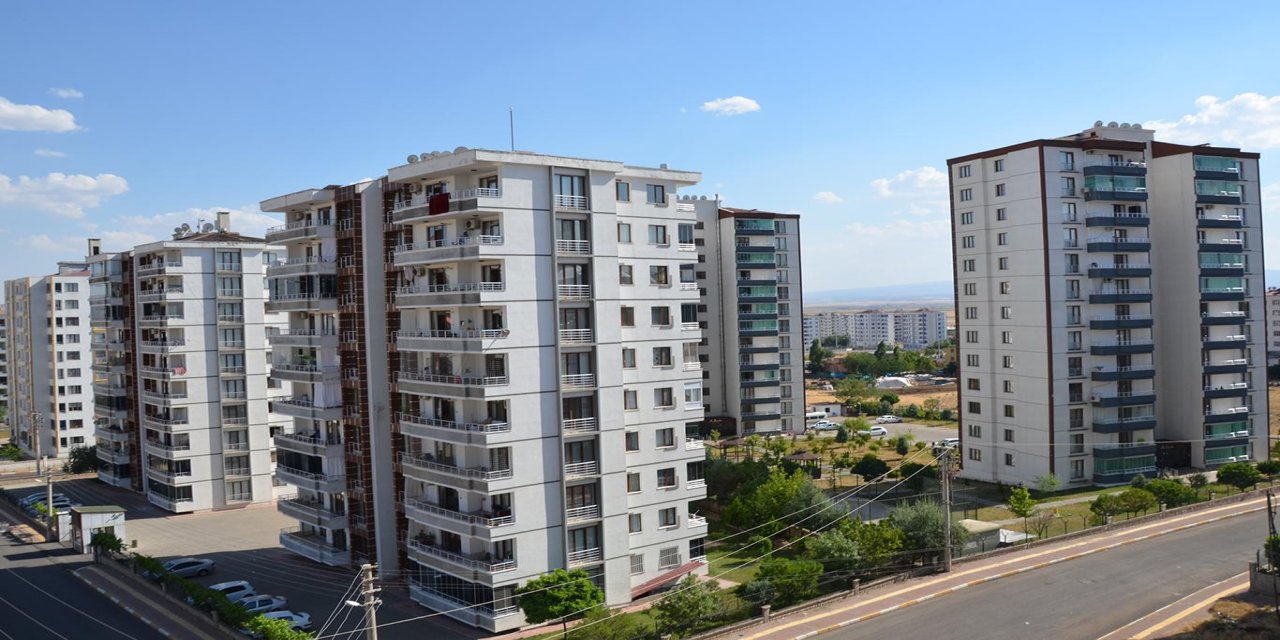 Yetkisiz emlakçılara ceza yağdı