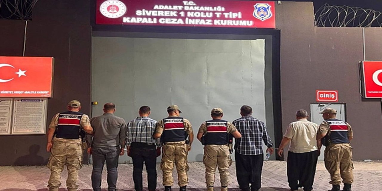 Şanlıurfa'da otomobile tüfekli saldırı: 4 kişi tutuklandı