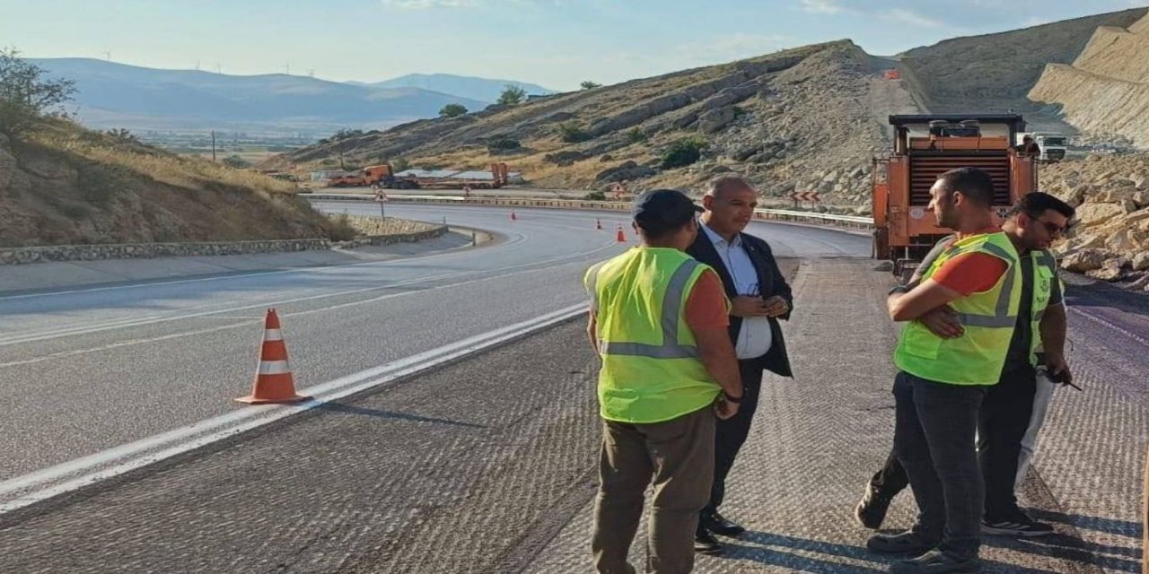 Kara yoluna boya döken iki firmaya 20,9 milyon lira ceza