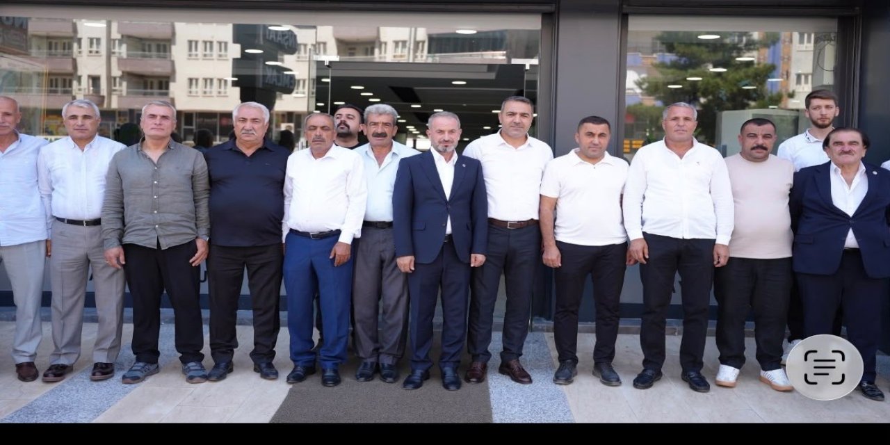 Habizbinililer Derneği, Muhtarlarla Şehrin Geleceğini Konuştu