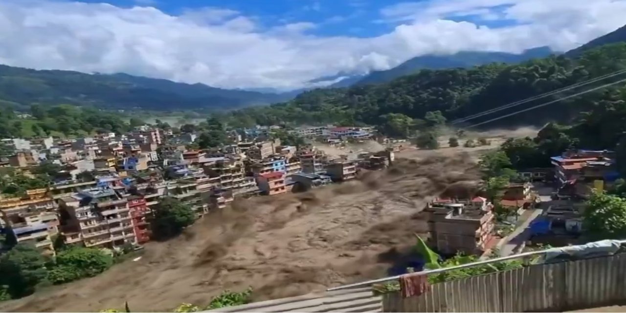Nepal'deki sel felaketinde ölü sayısı 157'ye yükseldi, yüzlerce kişi halen kayıp