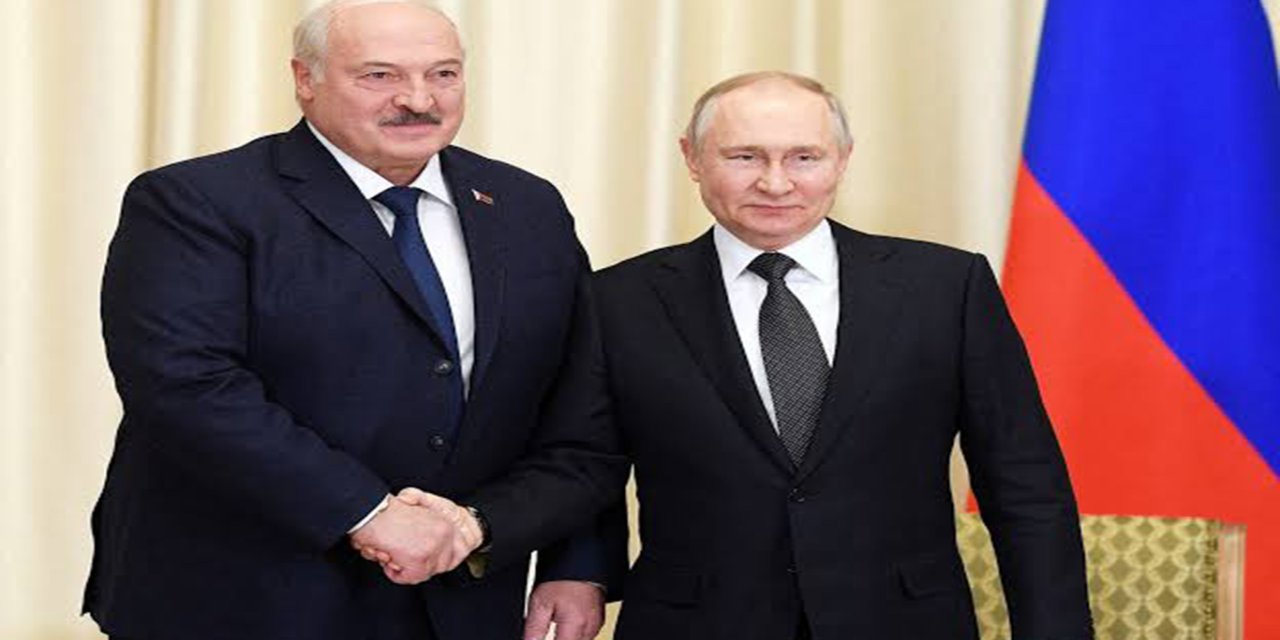 Putin ve Lukaşenko Moskova'da bir araya geldi