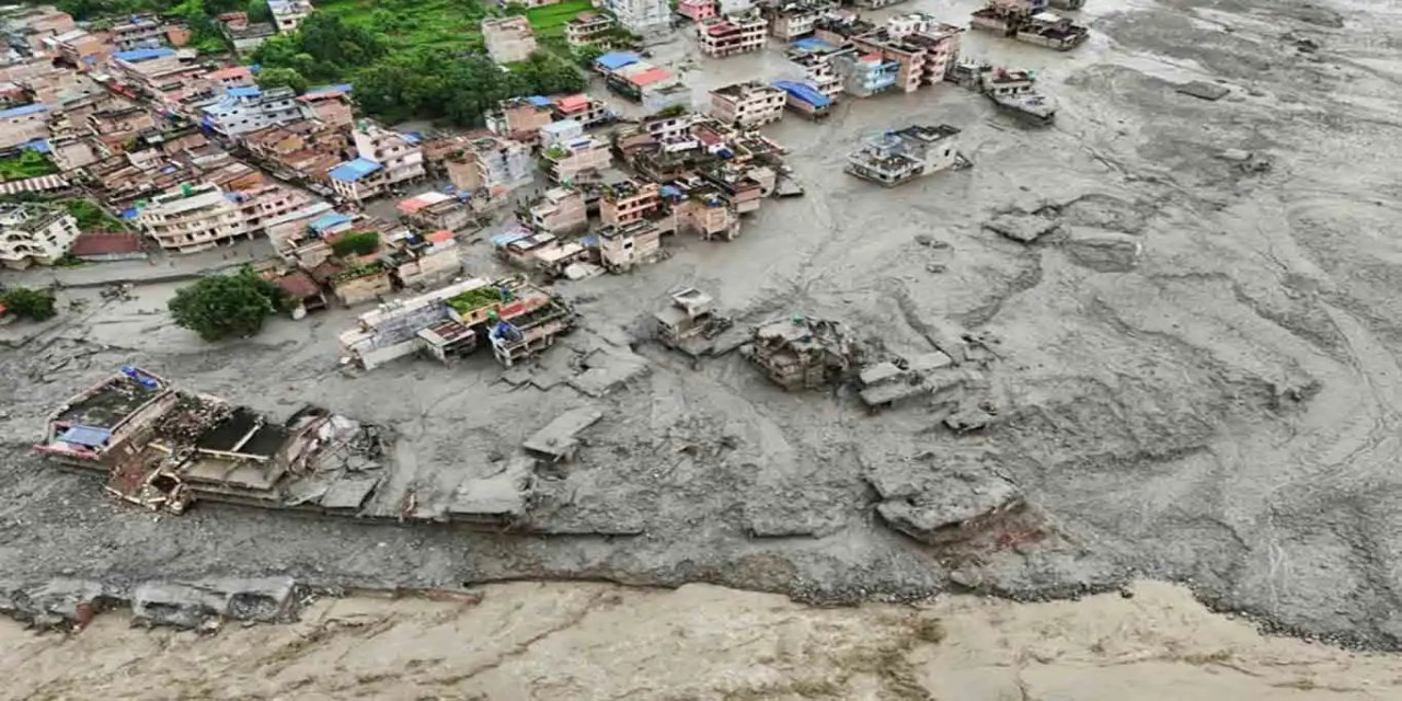 Nepal’de sel felaketinde can kaybı bin 114’e yükseldi