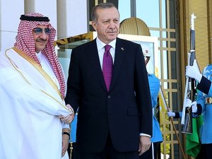 Erdoğan, Prens Muhammed bin Nayif'i resmi törenle karşıladı