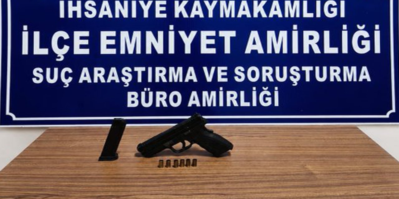 Afyonkarahisar’da düğünde havaya ateş açan şüpheli tutuklandı