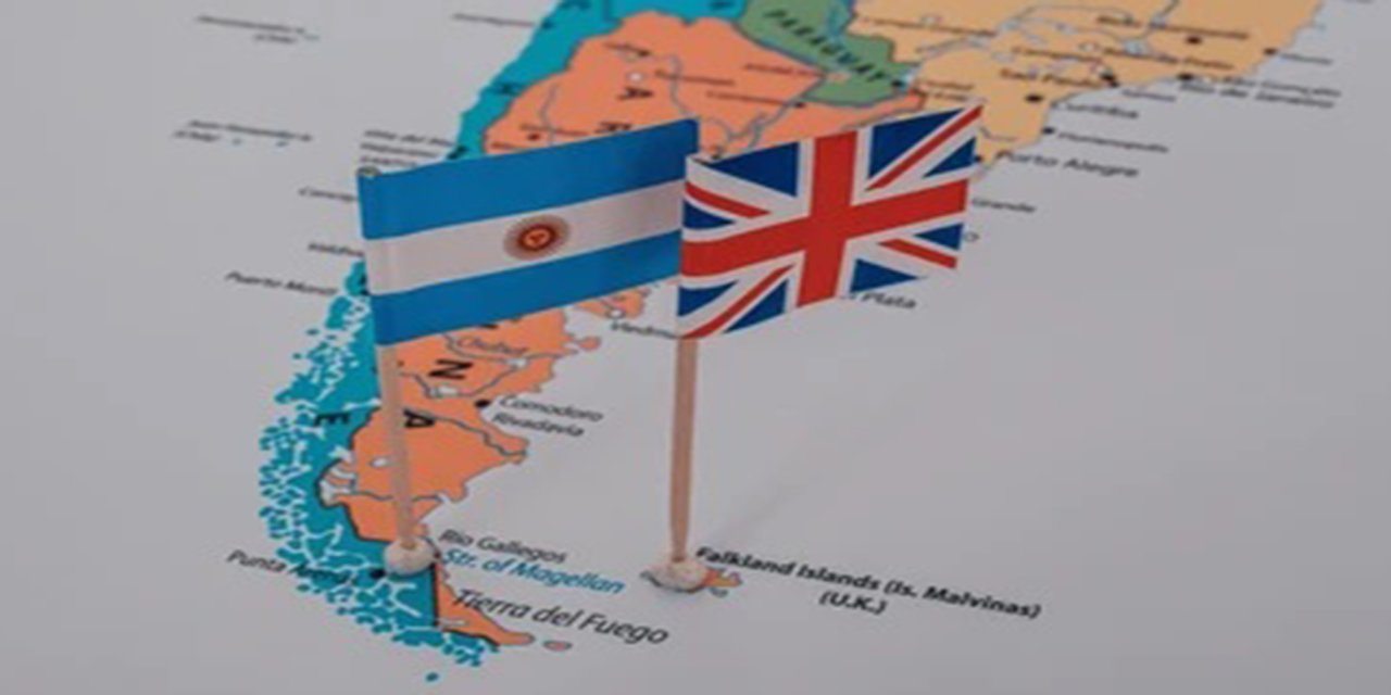 Falkland Adaları İngiltere ile Arjantin arasında sorun olmaya devam ediyor