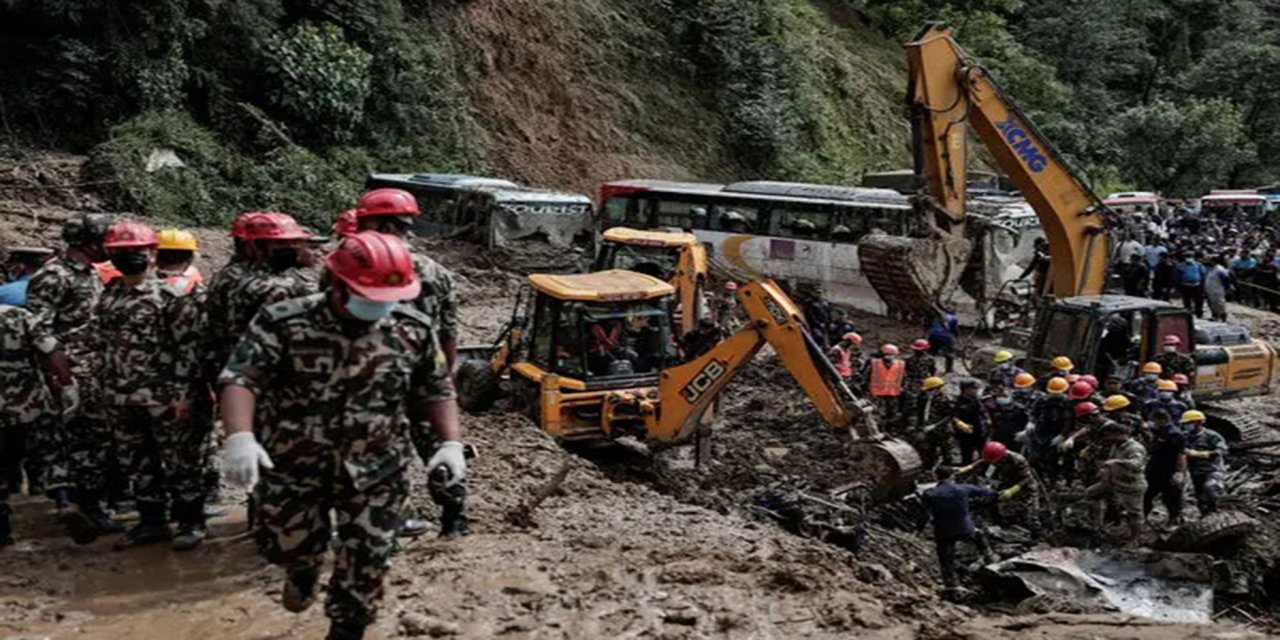 Nepal’deki sel felaketinde 1342 kişi hayatını kaybetti