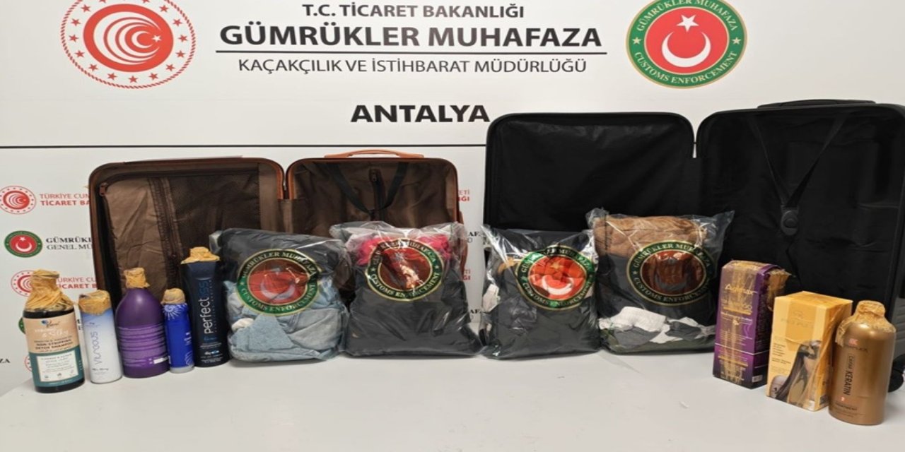 Antalya Havalimanı'nda 18 kilo 921 gram likit metamfetamin ele geçirildi