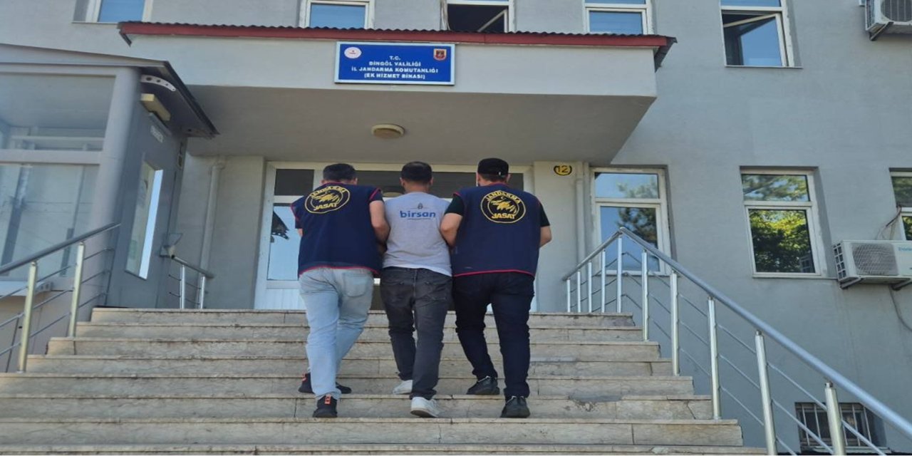 Bingöl’de aranan 2 şahıs yakalandı