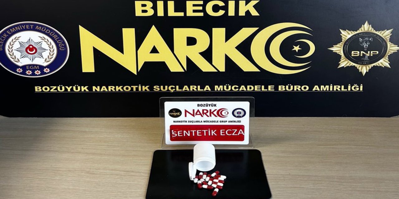 Bilecik’te otobüste sentetik ecza ele geçirildi