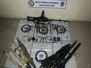 Çalıntı araçta mühimmat bulundu