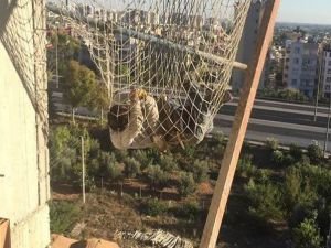 9. kattan düştü, böyle kurtuldu