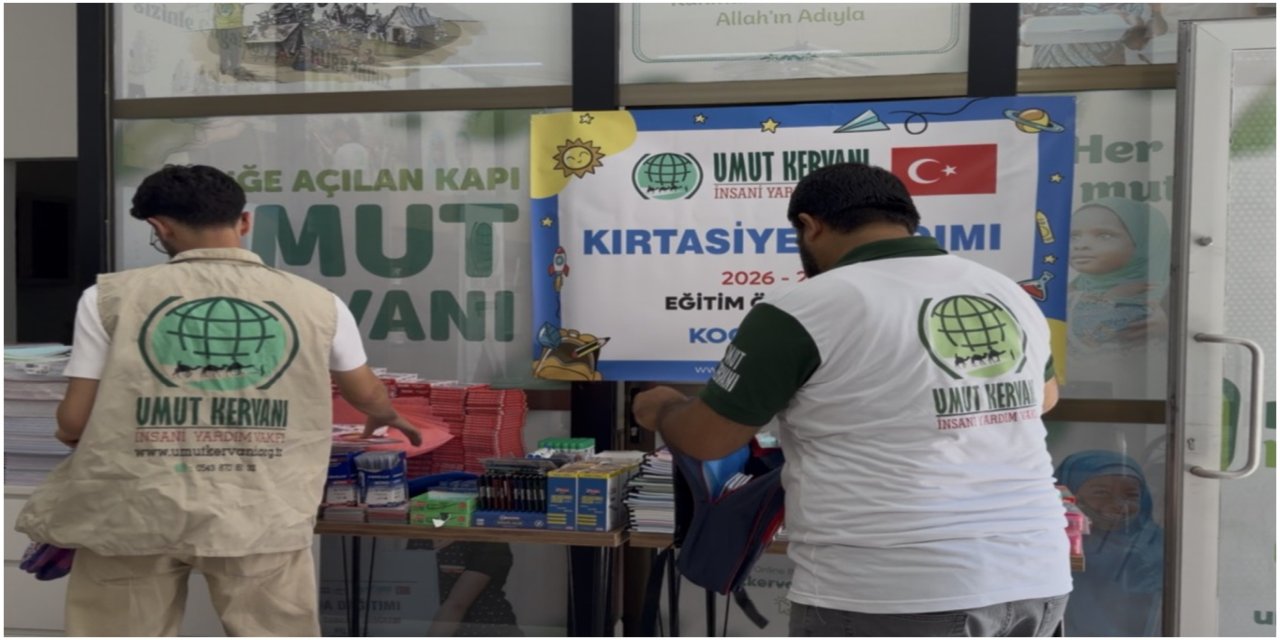 Umut Kervanından Kocaeli’de öğrencilere kırtasiye yardımı