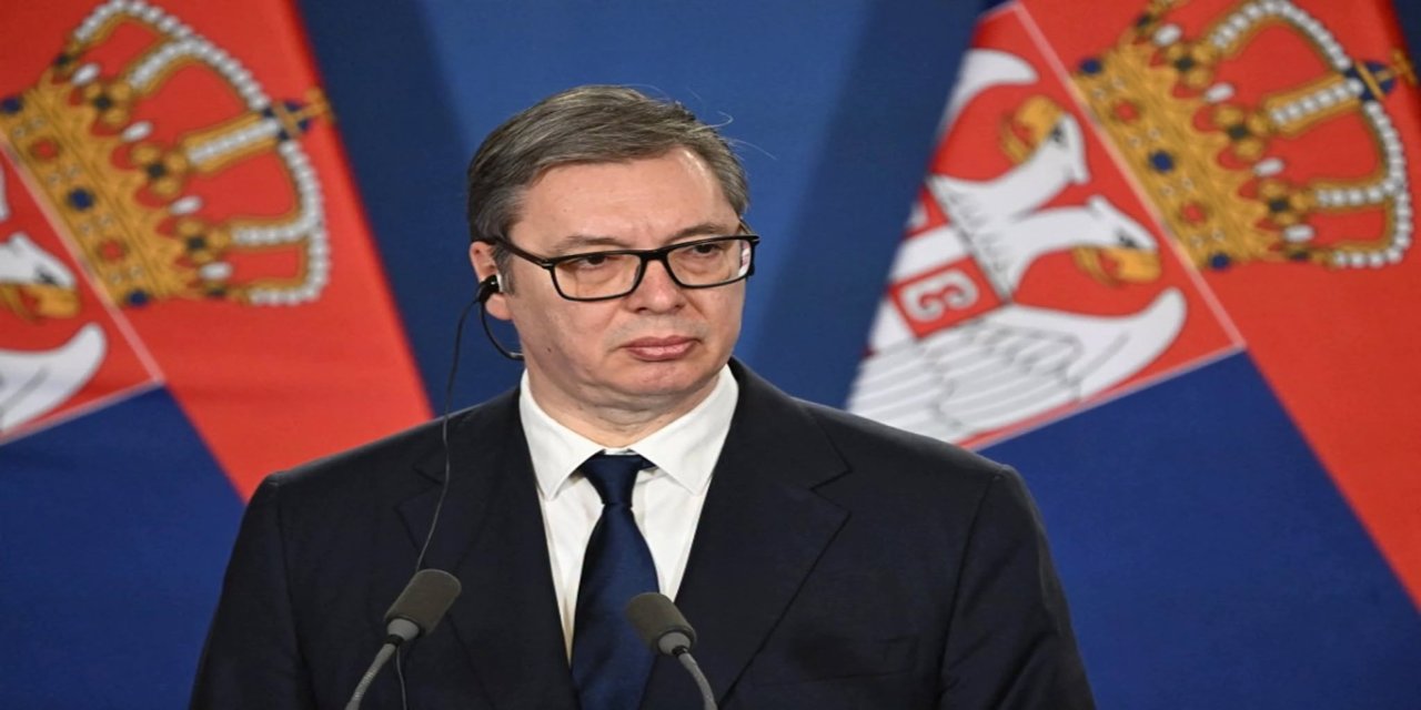Sırbistan’da Vucic istifa kararı