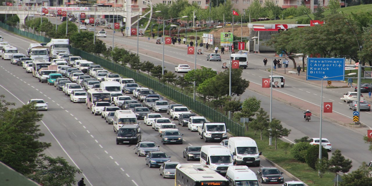 Batman'da zorunlu trafik sigortası primleri vatandaşın bütçesini zorluyor