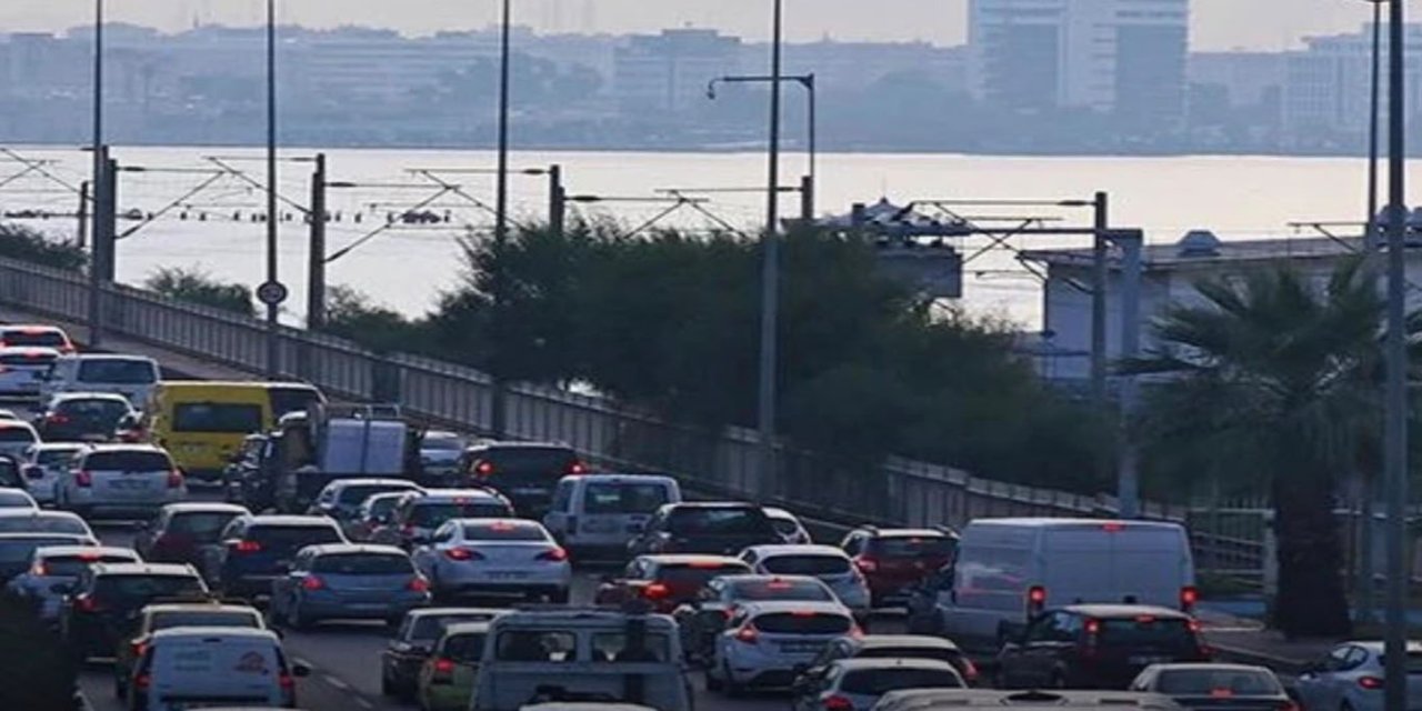 İzmir’de artırılan trafik denetimleri kazaları azalttı