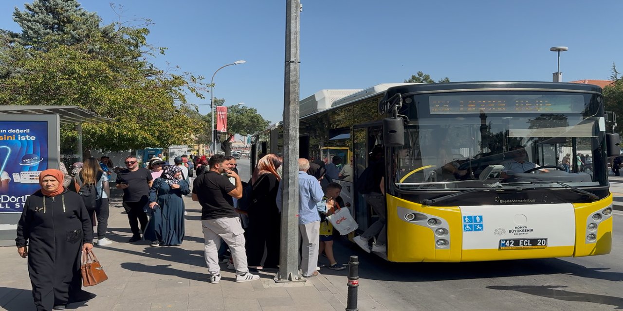Konya’da üniversite öğrencilerine toplu ulaşım 7 gün ücretsiz oldu