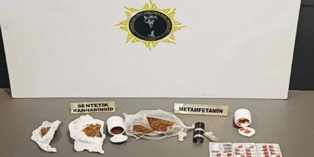 Samsun'da uyuşturucu operasyonu: 8 bin sentetik ecza ele geçirildi