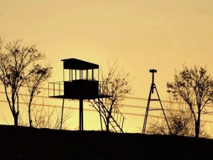 Hatay'ın Yayladağı ilçesine top mermisi atıldı