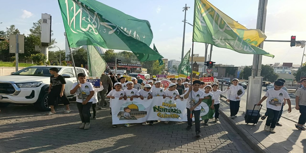 Çınar'da "Hayat Namazla Güzeldir" etkinliği düzenlendi