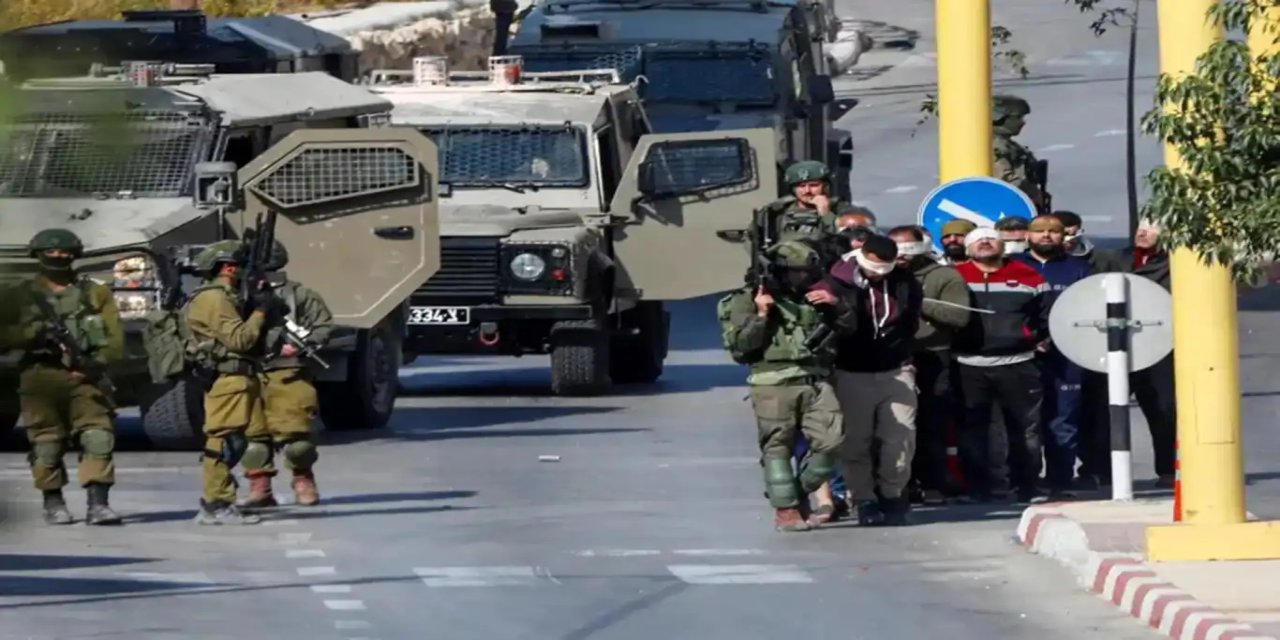 Batı Şeria ve Kudüs'te baskın ve alıkoymalar sürüyor