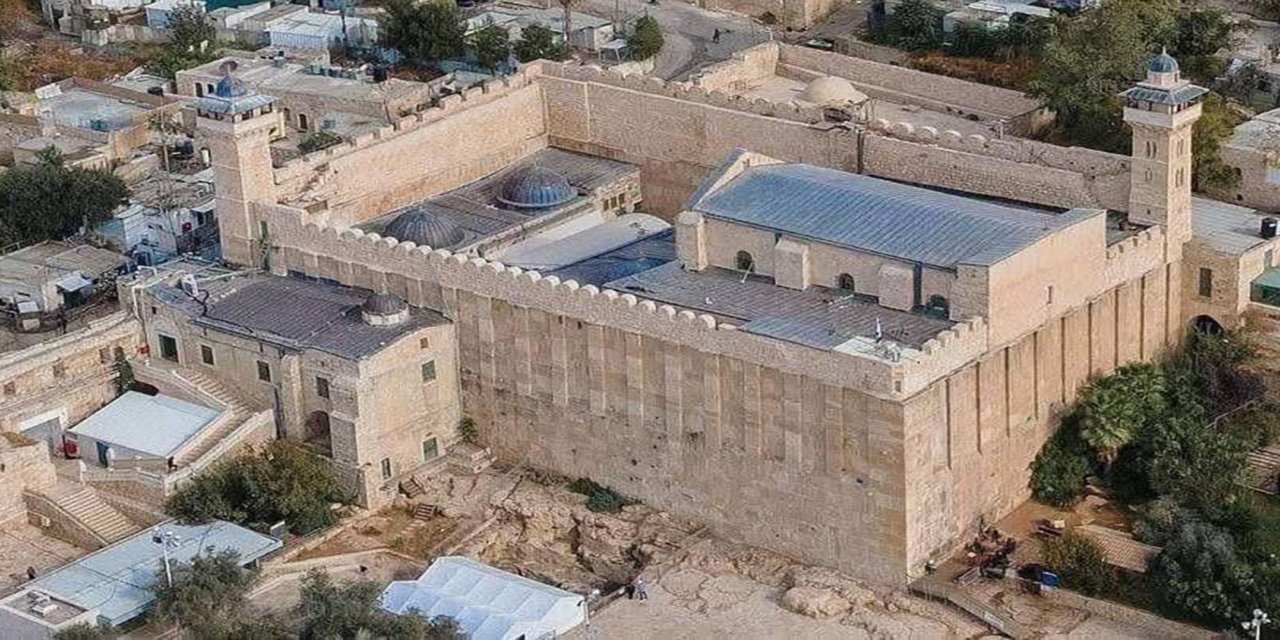 Harem-i İbrahim Camii'nde işgal baskısı: Ezan yasağı 90 güne ulaştı
