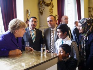 Fatih Camisi'ne saldırıya tepkiler