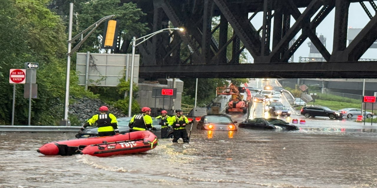 ABD'de fırtına şiddetli yağışları beraberinde getirdi: New Jersey sular altında kaldı