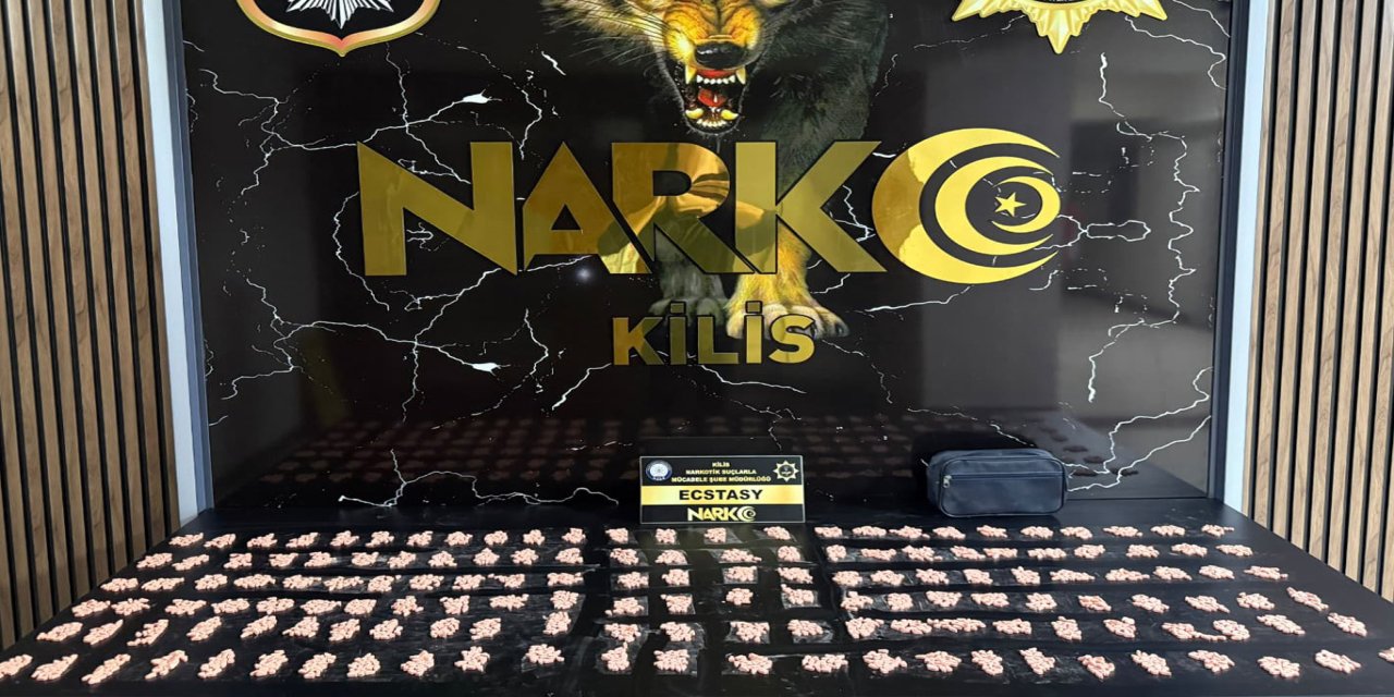 Kilis’te 300 ecstasy hap ele geçirildi: 2 şüpheli tutuklandı