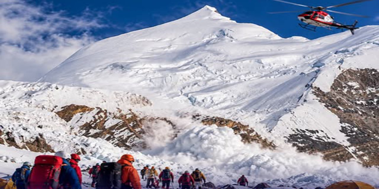 Nepal'de çığ felaketi: 2 ölü, 14 kayıp