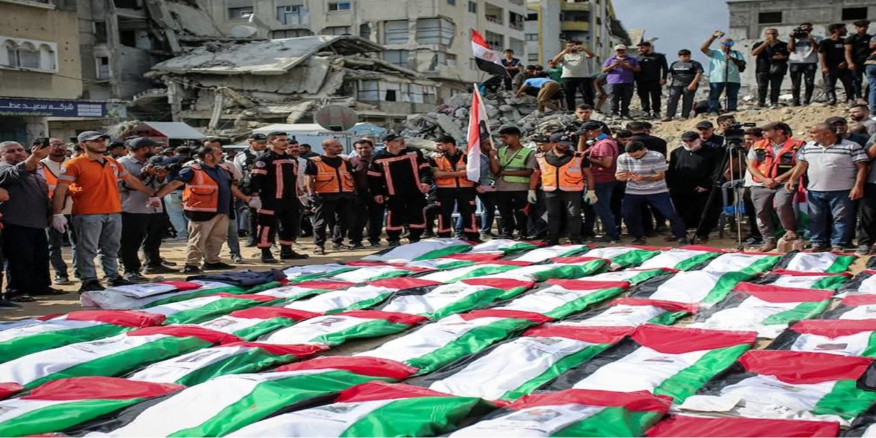 Gazze'de enkazdan çıkarılan 105 şehidin cenaze töreni düzenlendi