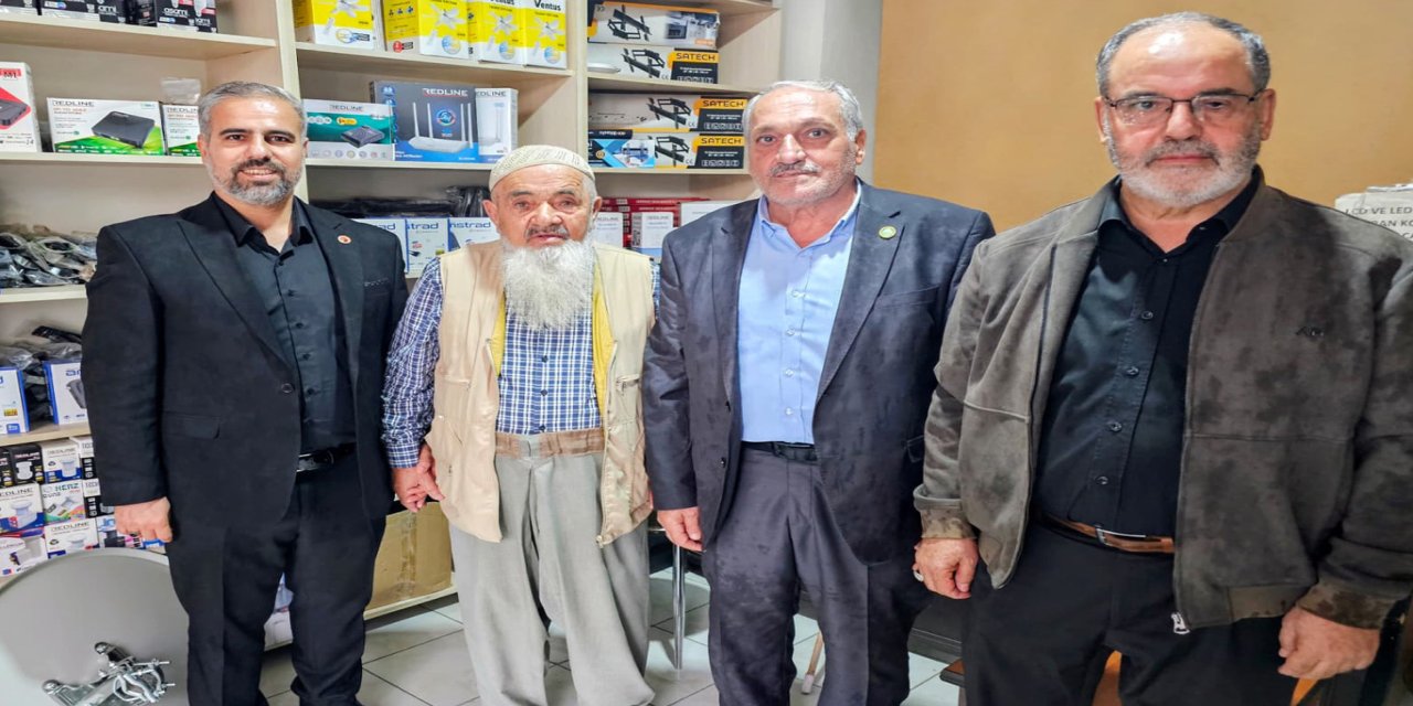 HÜDA PAR Kovancılar’da İlçe Müftüsü Canlı’yı  ve yaşlıları ziyaret etti