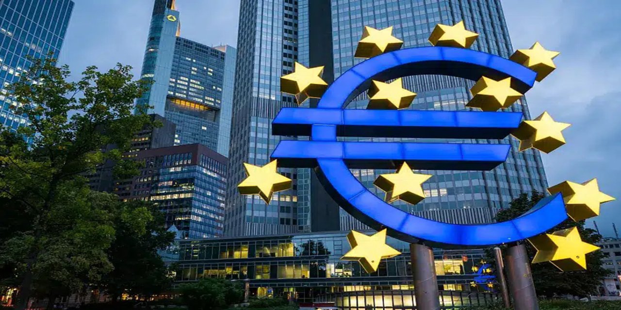 Euro Bölgesi'nde enflasyon son üç yılın zirvesinde