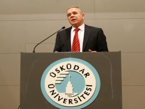 Prof. Dr. Baydur: "Yeni bir kaotik dünya bizi bekliyor"