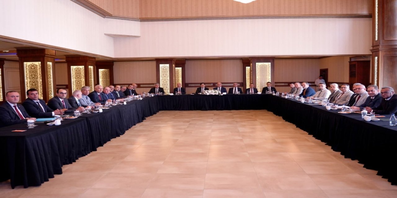 Mersin'de eğitim değerlendirme ve koordinasyon toplantısı