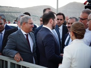 Bakan Albayrak, Suriyelilerle görüştü