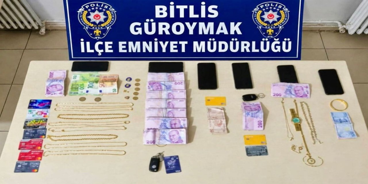 Altın kaplama zincirleri gerçek altın diye satan 6 şüpheli yakalandı