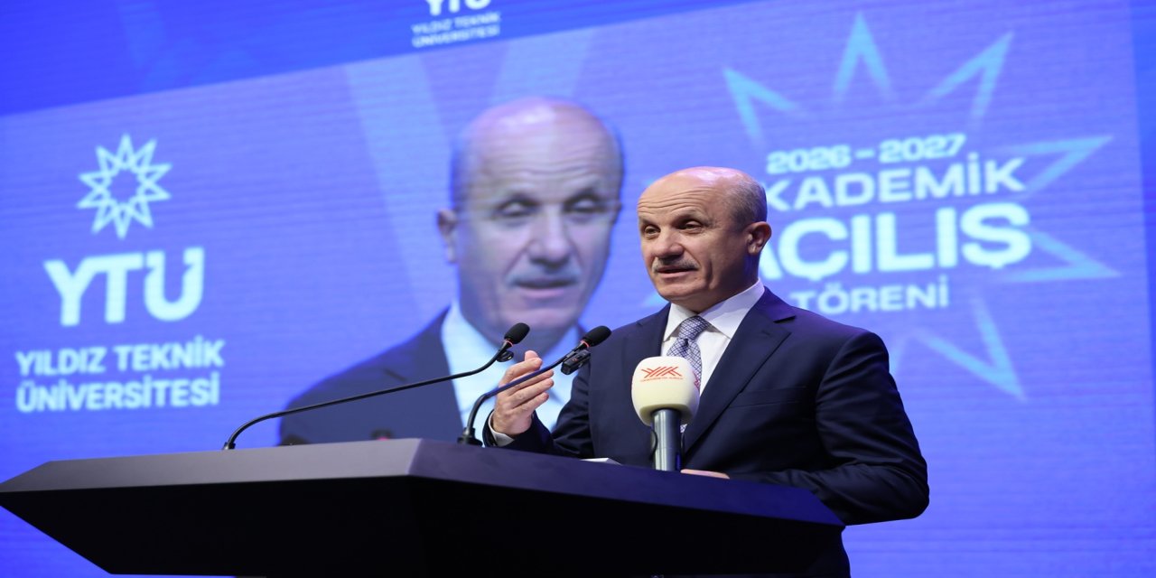 YÖK Başkanı Özvar: Üniversitelerde geleneksel eğitim anlayışı yeniden değerlendirilmeli