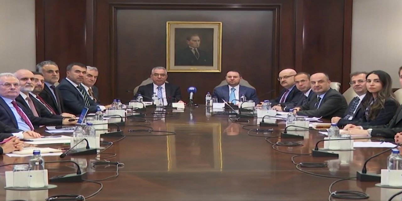 Bakan Gürlek: Yeni anayasa, millet iradesini esas almalı