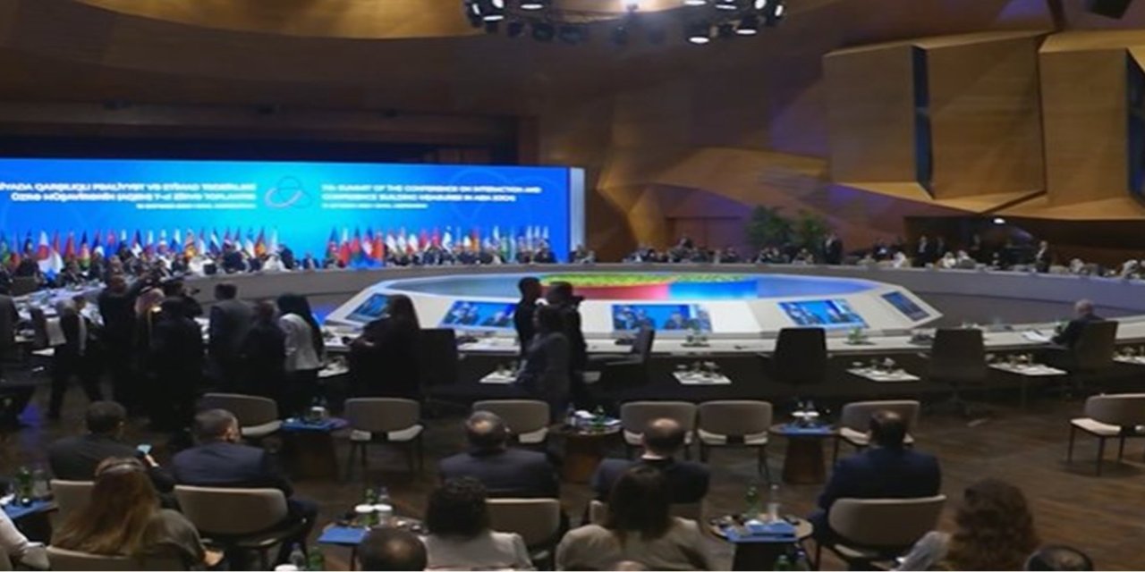 Bakan Fidan ve birçok ülkeden temsilci, siyonist Herzog konuşurken salonu terk etti
