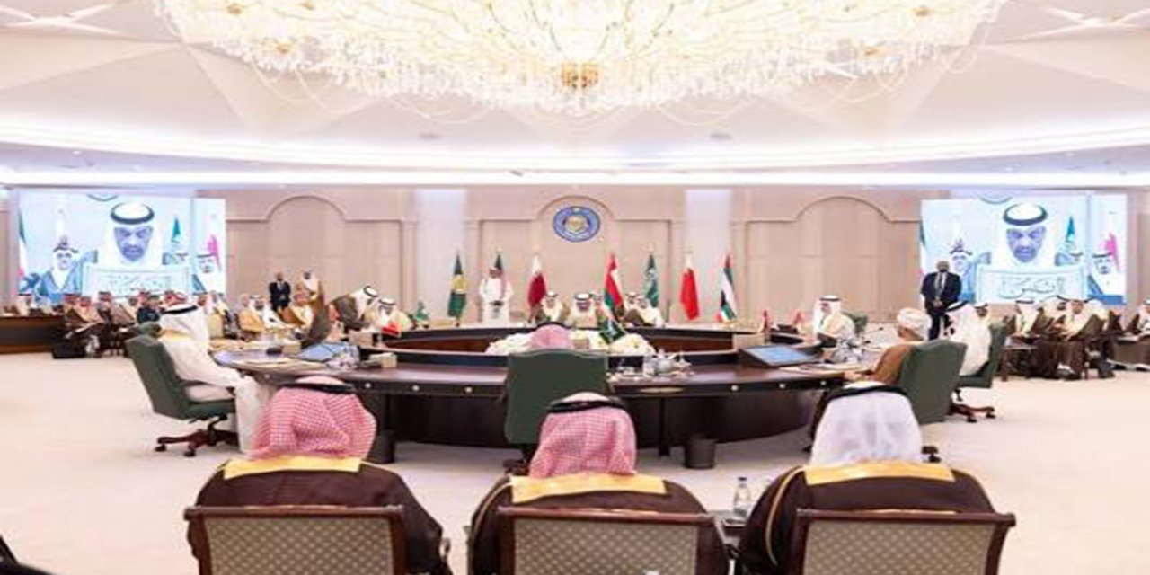 Manama'da Körfez İşbirliği Konseyi zirvesi başladı