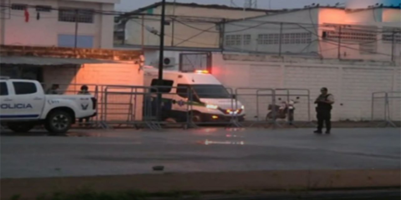 Ekvador'da iki ayrı cezaevinde kavga: 8 ölü, 10 yaralı
